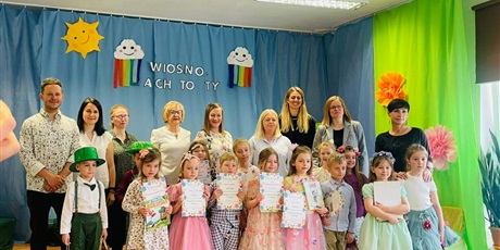 IV Dzielnicowy Konkurs Recytatorski "Wierszem witamy wiosnę" i V Dzielnicowy Konkurs Plastyczny "Skrzydlate i budzące się oznaki wiosny"