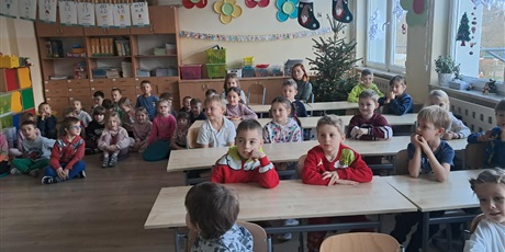 Powiększ grafikę: postepowanie-ze-zwierzetami-uwazaj-dzikie-zwierzeta-w-miescie-prelekcja-strazy-miejskiej-w-klasach-0-663478.jpg